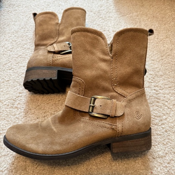Easy Spirit Sherpa Lined Suede Ankle Booties - Picture 1 of 7